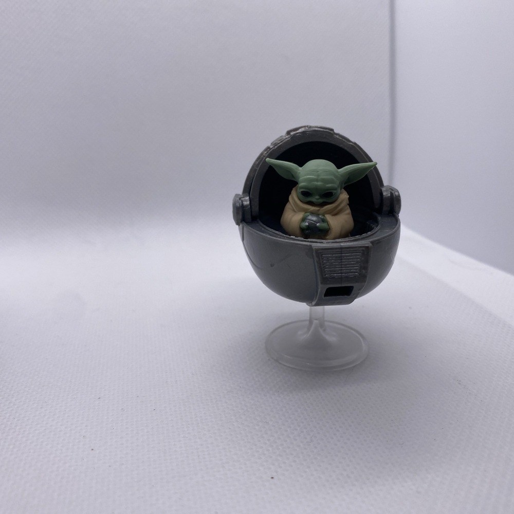 Star Wars Mission Fleet The Child Grogu Figure/ Floating Hover Crib